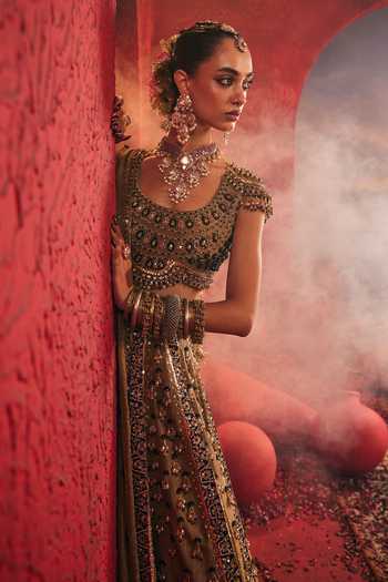 Payal & Zinal_Green Tissue Round Neck Mastani Embroidered Lehenga Set _at_Aza_Fashions