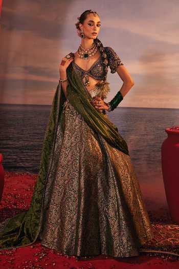 Payal & Zinal Mayuri Paisley Pattern Lehenga Set 