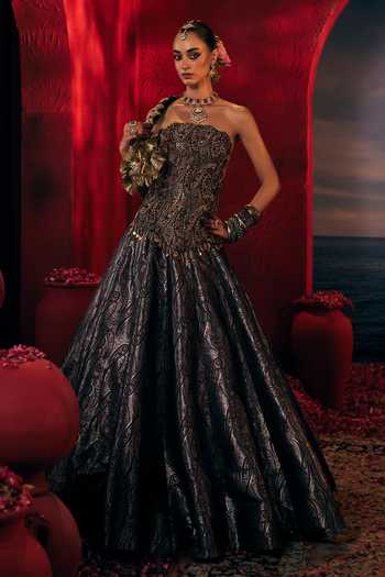 Payal & Zinal Helena Woven Corset & Lehenga Set 
