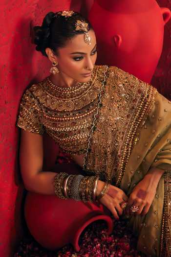 Shop Payal & Zinal Gold Tissue, Organza, Satin Round Neck Reva Embroidered Saree With Blouse Online at Aza Fashions Shop_Payal & Zinal_Gold Tissue, Organza, Satin Round Neck Reva Embroidered Saree With Blouse _Online_at_Aza_Fashions