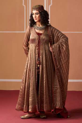Swatti Kapoor Dev Handowven Dupatta 