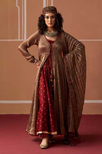 Swatti Kapoor Dev Handowven Dupatta 
