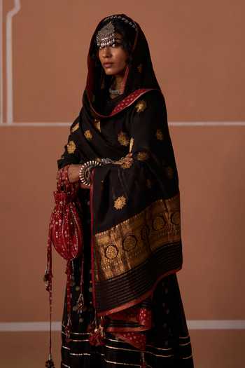 Swatti Kapoor Lavanya Handwoven Dupatta 