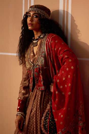 Swatti Kapoor Fari Handwoven Dupatta 