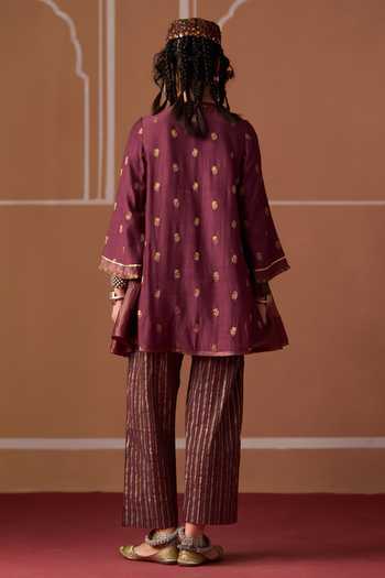 Swatti Kapoor Oorja Short Flared Kurta
