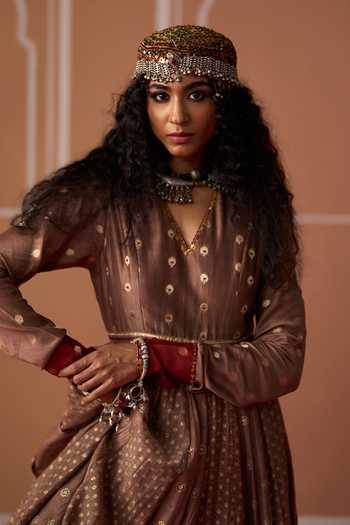 Swatti Kapoor_Grey Cotton, Chanderi, Brocade V-neck Mishti Handwoven Anarkali _at_Aza_Fashions