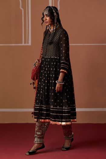 Swatti Kapoor Meenal Handwoven Kurta 