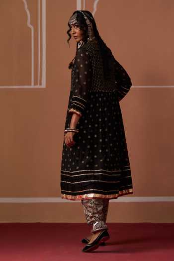 Swatti Kapoor Meenal Handwoven Kurta 