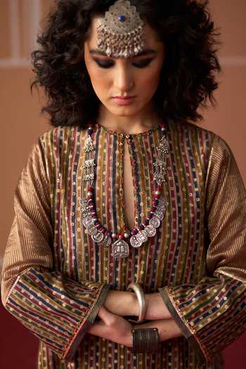 Buy Swatti Kapoor Brown Cotton, Chanderi Kamya Handwoven Kurta Set Buy_Swatti Kapoor_Brown Cotton, Chanderi Kamya Handwoven Kurta Set