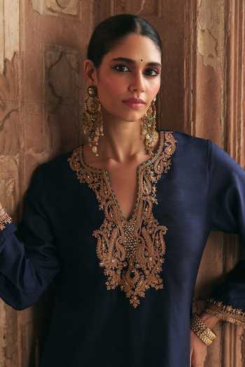 Sheetal Batra Blue Silk Split V-neck, Yes Amaya Long Kurta With Salwar at Aza Fashions Sheetal Batra_Blue Silk Split V-neck, Yes Amaya Long Kurta With Salwar _at_Aza_Fashions