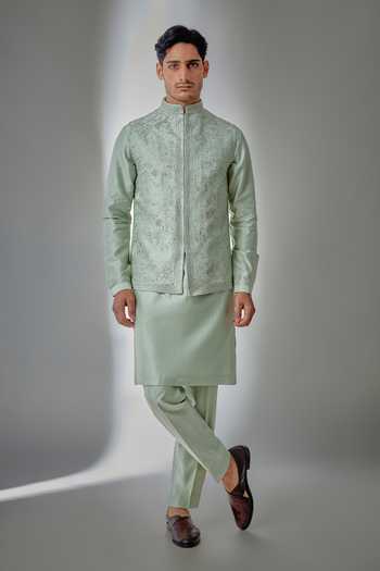 Salil Bhatia Zari Embellished Bundi & Kurta Set 