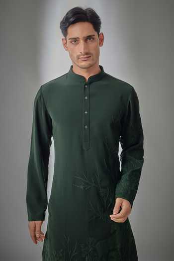 Buy Salil Bhatia Green Reindeer Dori Embroidered Kurta Set Online at Aza Fashions Buy_Salil Bhatia_Green Reindeer Dori Embroidered Kurta Set _Online_at_Aza_Fashions