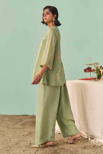 Buy_Chrkha_Green Silk, Tissue Round Neck, Yes Chintz Printed Kurta Set _Online_at_Aza_Fashions