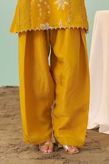 Chrkha Yellow Tissue Round Neck Printed Kurta Set Online at Aza Fashions Chrkha_Yellow Tissue Round Neck Printed Kurta Set _Online_at_Aza_Fashions