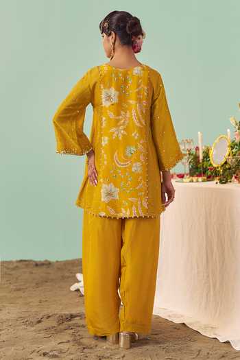 Chrkha Printed Kurta Set