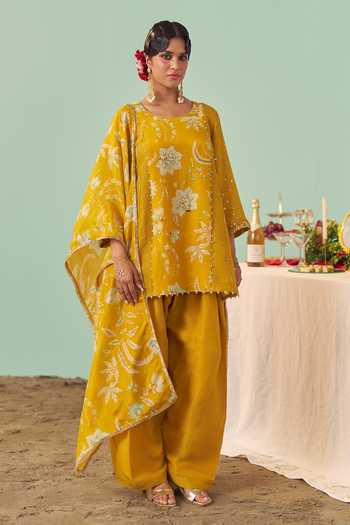 Chrkha Printed Kurta Set