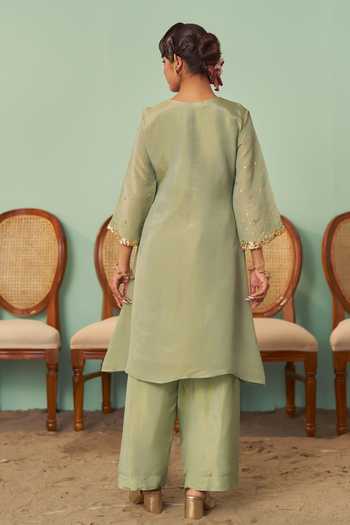 Chrkha A-Line Embroidered Kurta Set