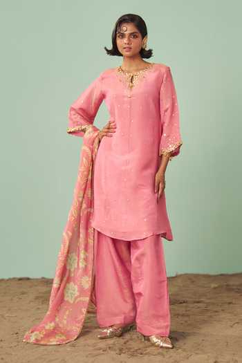 Chrkha Embroidered Kurta Set