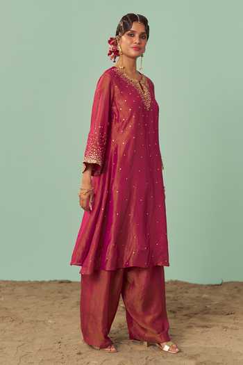 Shop_Chrkha_Burgundy Silk, Tissue Keyhole Neck Embroidered Kurta Set _Online_at_Aza_Fashions
