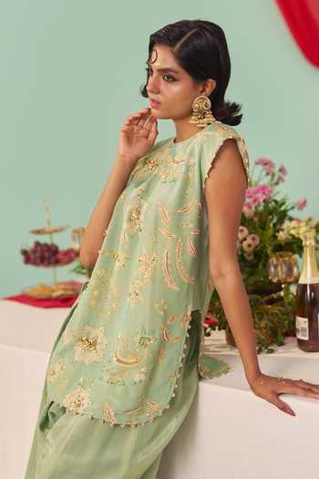 Buy Chrkha Green Silk, Tissue Round Neck Embroidered Kurta And Pant Set Online at Aza Fashions Buy_Chrkha_Green Silk, Tissue Round Neck Embroidered Kurta And Pant Set _Online_at_Aza_Fashions