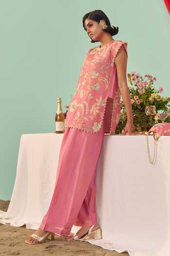 Chrkha_Pink Silk, Tissue Round Neck Printed Kurta And Pant Set _Online_at_Aza_Fashions