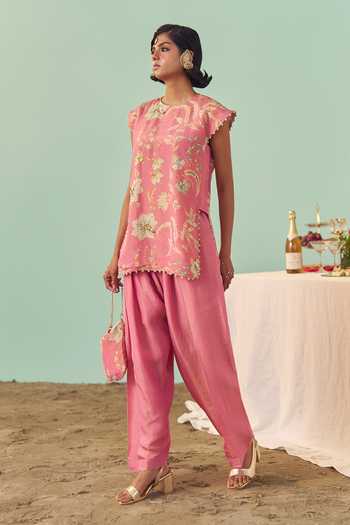 Buy_Chrkha_Pink Silk, Tissue Round Neck Printed Kurta And Pant Set _Online_at_Aza_Fashions