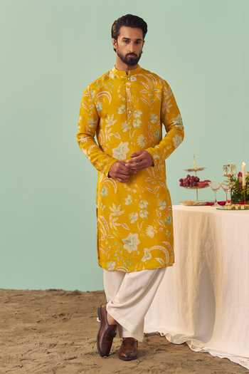 Chrkha Chintz Print Kurta & Pant Set