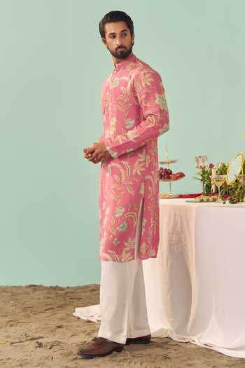 Buy_Chrkha_Pink Silk, Tissue, Cotton Printed Kurta Set _Online_at_Aza_Fashions