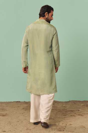 Chrkha Plain Kurta Set