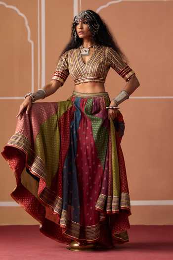 Swatti Kapoor Kashi Color Block Printed Skirt 