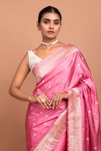 Devissha_Pink Silk Zari Butti Woven Banarasi Saree _Online_at_Aza_Fashions