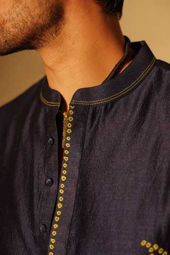 Shop The Culture Blue Silk, Tussar Sanidhyam Bandhani Pattern Kurta Shop_The Culture_Blue Silk, Tussar Sanidhyam Bandhani Pattern Kurta