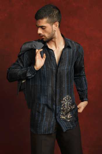 The Culture Antara Boota Shirt 