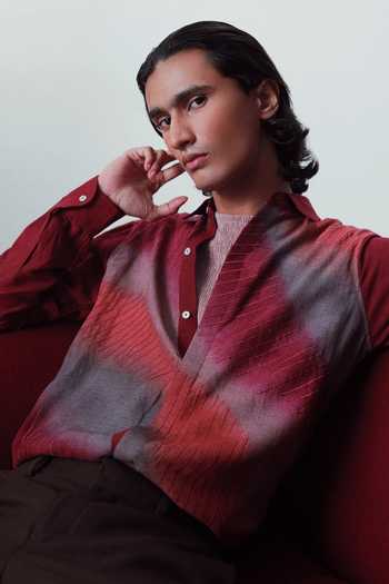 Buy The Culture Maroon Cotton, Linen The Tinted Stroke Shirt Buy_The Culture_Maroon Cotton, Linen The Tinted Stroke Shirt