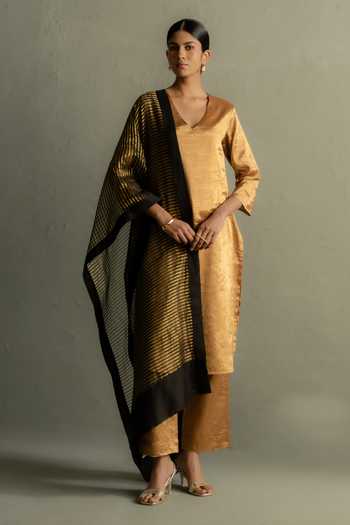Charkhee Gold Tissue Kurta Set 