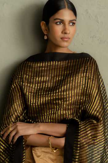 Charkhee_Gold Tissue, Chanderi V-neck Kurta Set _at_Aza_Fashions