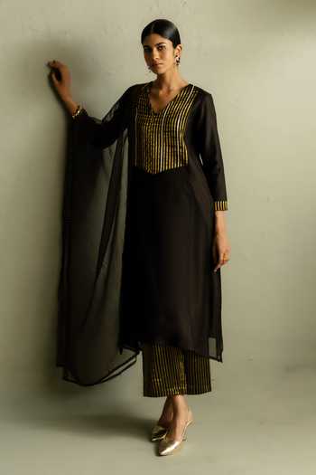 Charkhee_Black Chanderi, Tissue, Cotton V-neck, Yes Woven Kurta Set _Online_at_Aza_Fashions