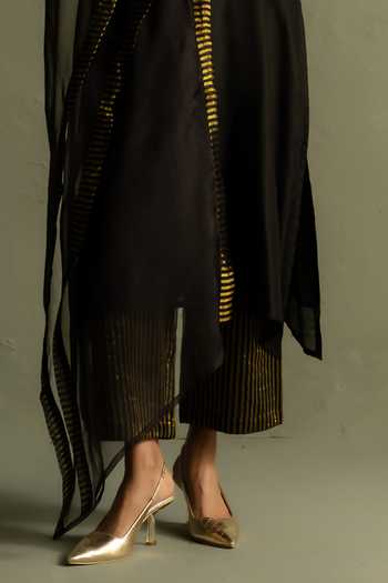 Shop_Charkhee_Black Chanderi, Tissue, Cotton V-neck, Yes Woven Kurta Set _Online_at_Aza_Fashions