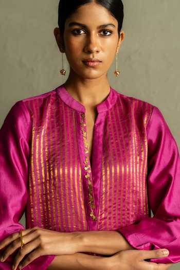 Buy_Charkhee_Pink Chanderi, Tissue, Cotton, Organza Mandarin Collar Striped Woven Kurta Set 