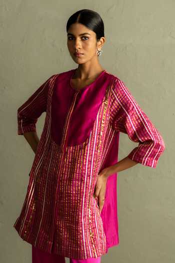 Charkhee_Pink Chanderi, Tissue, Satin, Modal, Organza Round Neck, Stripe Woven Kurta Set _Online_at_Aza_Fashions