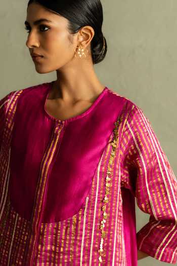 Buy_Charkhee_Pink Chanderi, Tissue, Satin, Modal, Organza Round Neck, Stripe Woven Kurta Set 