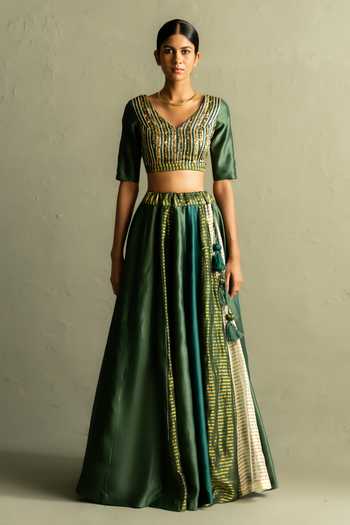 Buy_Charkhee_Green Chanderi, Tissue V-neck Stripe Woven Lehenga Set _Online_at_Aza_Fashions