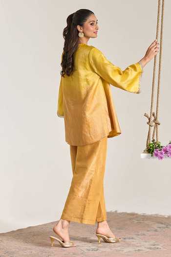 Nero India Embroidered Kurta & Pant Set 