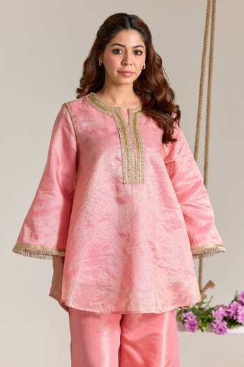 Buy Nero India Pink Tissue, Kota Doria Round Neck, Yes Placement Embroidered Kurta And Pant Set Buy_Nero India_Pink Tissue, Kota Doria Round Neck, Yes Placement Embroidered Kurta And Pant Set