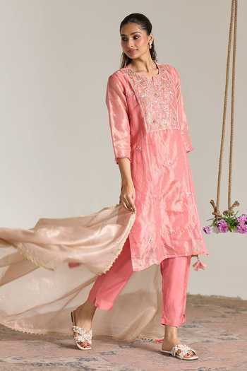 Shop Nero India Pink Kota Doria, Tissue, Chanderi Round Embroidered Straight Kurta And Pant Set Online at Aza Fashions Shop_Nero India_Pink Kota Doria, Tissue, Chanderi Round Embroidered Straight Kurta And Pant Set _Online_at_Aza_Fashions