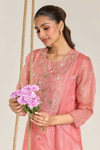 Nero India Pink Kota Doria, Tissue, Chanderi Round Embroidered Straight Kurta And Pant Set at Aza Fashions Nero India_Pink Kota Doria, Tissue, Chanderi Round Embroidered Straight Kurta And Pant Set _at_Aza_Fashions