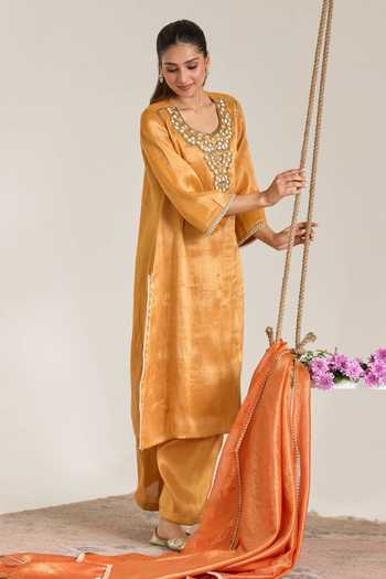 Nero India Orange Tissue Scoop Neck, Yes Hand Embroidered Straight Kurta And Pant Set Online at Aza Fashions Nero India_Orange Tissue Scoop Neck, Yes Hand Embroidered Straight Kurta And Pant Set _Online_at_Aza_Fashions