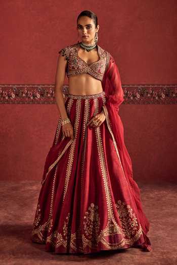 Ridhi Mehra Placement Embroidered Lehenga Set