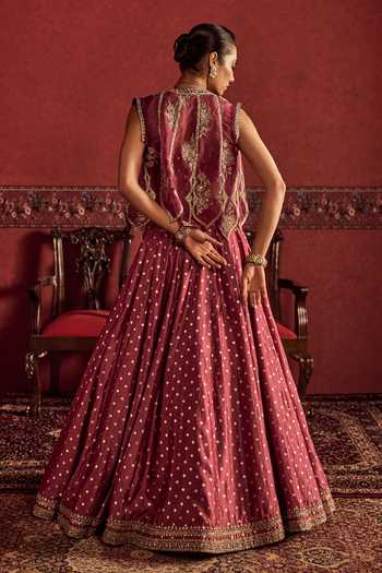 Ridhi Mehra Embroidered Cape Lehenga Set