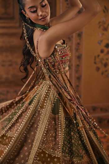 Ridhi Mehra Pink Net, , Raw Square Neck Printed And Embroidered Lehenga Set Online at Aza Fashions Ridhi Mehra_Pink Net, , Raw Square Neck Printed And Embroidered Lehenga Set _Online_at_Aza_Fashions